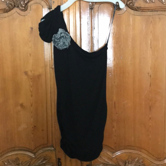 bebe Bodycon One Shoulder Black Mini Dress - Picture 3 of 7